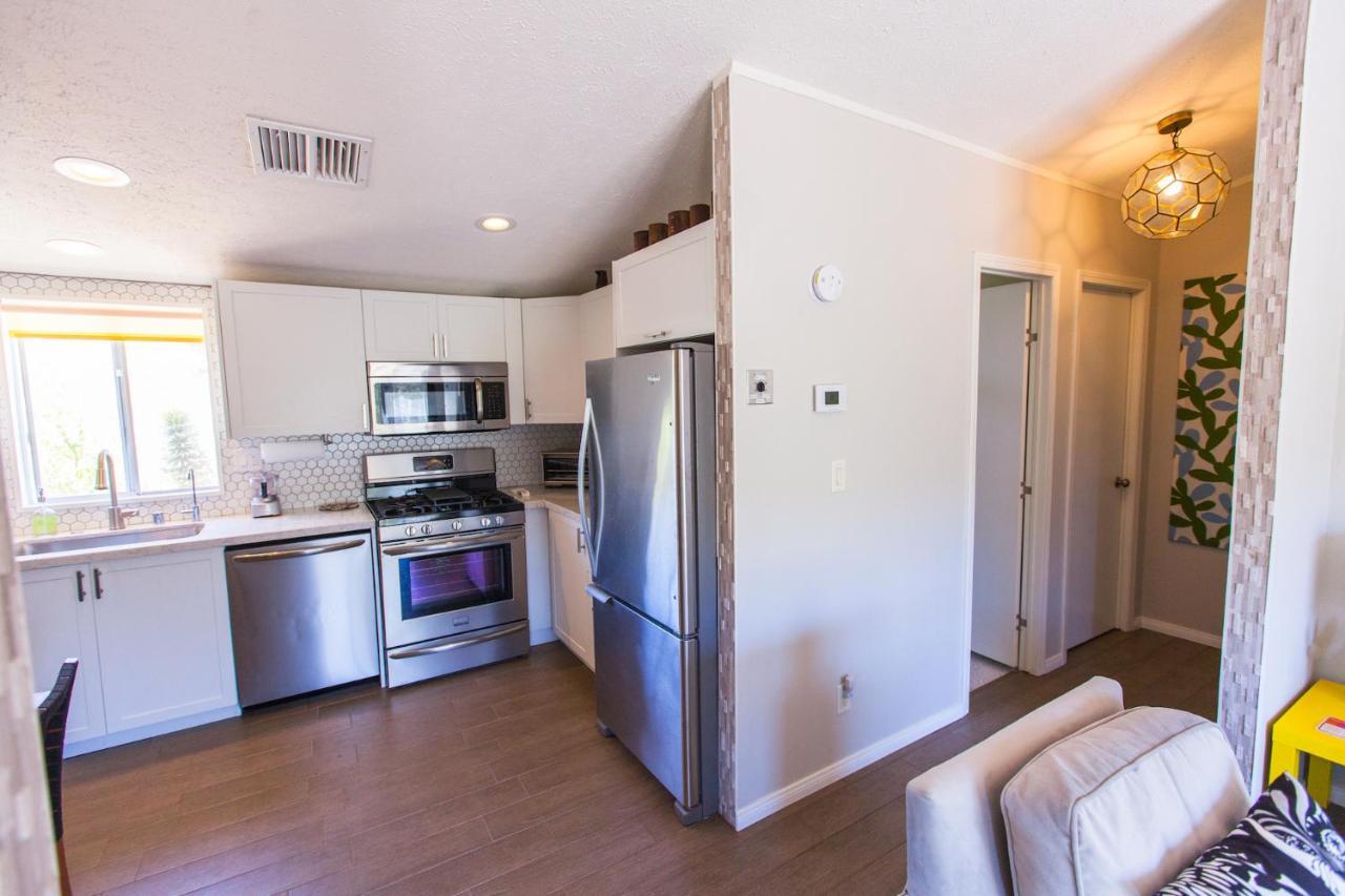 @ Marbella Lane - 10 Acres Oasis Desert Retreat! Joshua Tree Zewnętrze zdjęcie